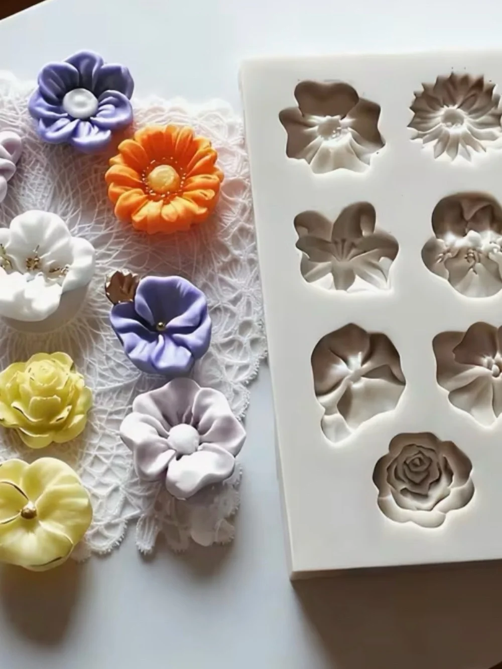 Flexible Cream Floral Silicone Mold for Baking & Crafting